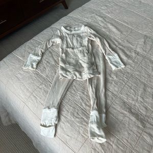 Goumi Kids thermal pajama set